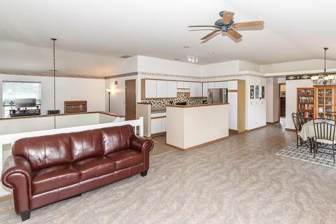2255 Briar Ct #2255, Hoffman Estates, IL 60169 photo 4