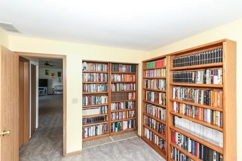2255 Briar Ct #2255, Hoffman Estates, IL 60169 photo 19