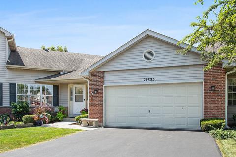 20835 W Periwinkle Ct, Plainfield, IL 60544 photo 1