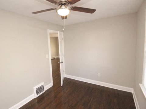 69 Richton Rd, Steger, IL 60475 photo 12