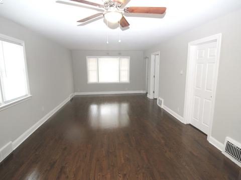 69 Richton Rd, Steger, IL 60475 photo 3