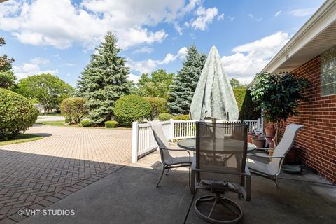 305 E Sunset Rd, Mount Prospect, IL 60056 photo 5