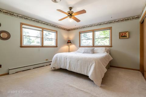 305 E Sunset Rd, Mount Prospect, IL 60056 photo 12