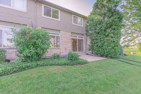 2170 W Adobe Dr, Addison, IL 60101 photo 8