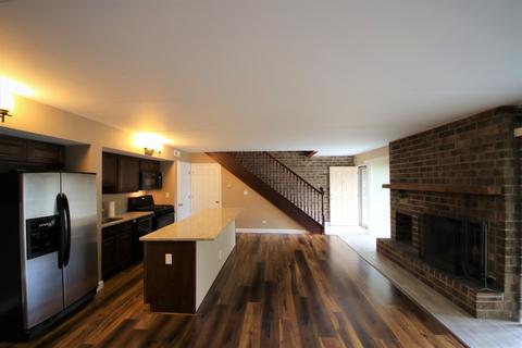 1104 Kenneth Cir, Elgin, IL 60120 photo 5