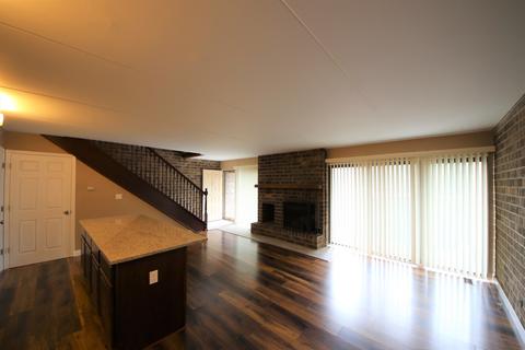 1104 Kenneth Cir, Elgin, IL 60120 photo 6