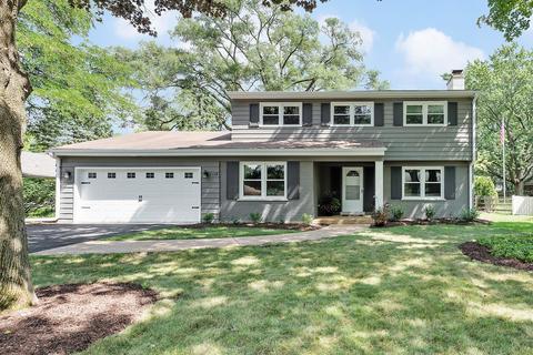 1339 S Main St, Wheaton, IL 60189 photo 1