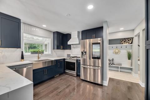 1339 S Main St, Wheaton, IL 60189 photo 10