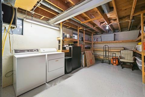 2240 Pine St, Des Plaines, IL 60018 photo 29