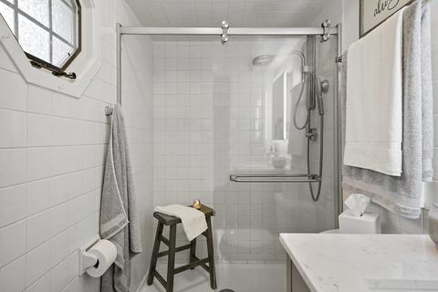 2240 Pine St, Des Plaines, IL 60018 photo 19
