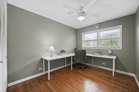 2240 Pine St, Des Plaines, IL 60018 photo 23