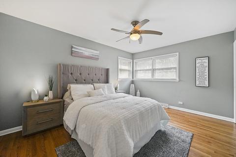 2240 Pine St, Des Plaines, IL 60018 photo 16