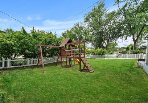 2240 Pine St, Des Plaines, IL 60018 photo 37