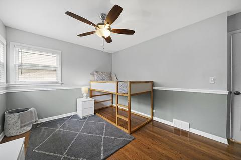 2240 Pine St, Des Plaines, IL 60018 photo 21