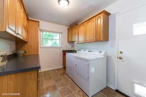 4807 Bonner Dr, Mchenry, IL 60050 photo 10