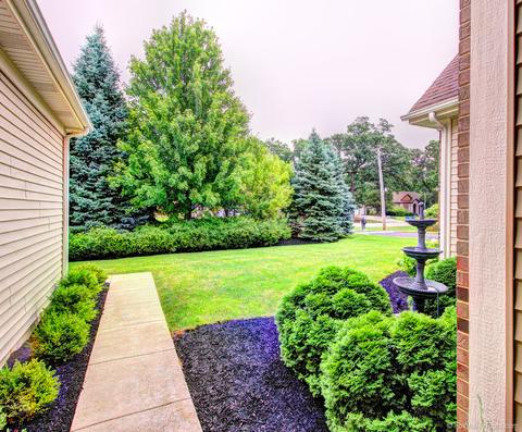 1070 Deerpath Rd, Aurora, IL 60506 photo 8