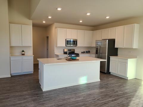 6813 Galway Dr, Mchenry, IL 60050 photo 3