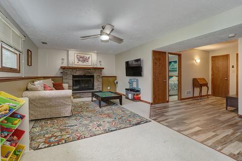 15511 S Creekside Dr, Plainfield, IL 60544 photo 9