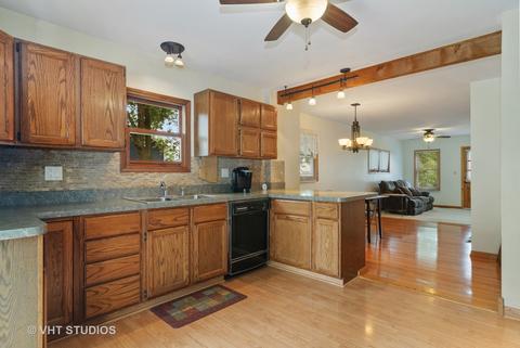 6 S363 4th St, Eola, IL 60519 photo 6