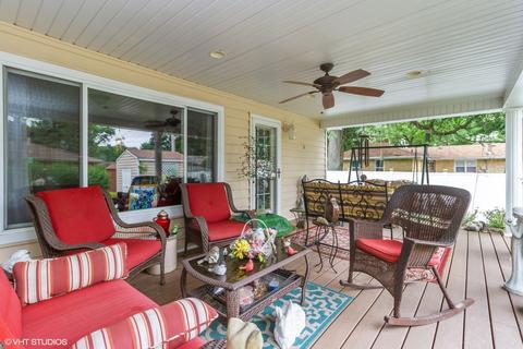 1355 Hawthorne Cir, Kankakee, IL 60901 photo 17