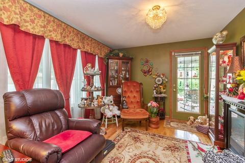 1355 Hawthorne Cir, Kankakee, IL 60901 photo 11