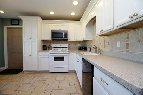 3054 Lowe Rd, Kankakee, IL 60901 photo 9