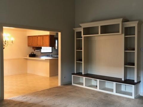 694 Canyon Ln, Elgin, IL 60123 photo 7