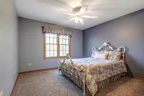 4727 Middle Rd, Gurnee, IL 60031 photo 20