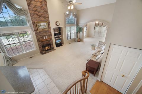 1990 Broadsmore Dr, Algonquin, IL 60102 photo 11