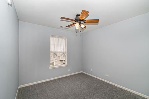 214 Laurel Ave, Des Plaines, IL 60016 photo 11
