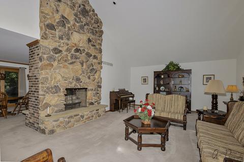 1616 Creekside Ln, Johnsburg, IL 60051 photo 10