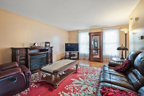 1733 Simms St, Aurora, IL 60504 photo 5