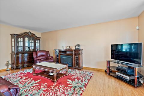 1733 Simms St, Aurora, IL 60504 photo 4