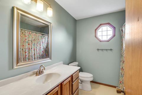 201 Beacon Cir, Bloomington, IL 61704 photo 22