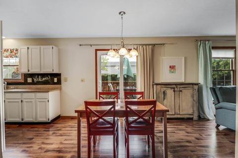 201 Beacon Cir, Bloomington, IL 61704 photo 9