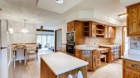 45 Pine Tree Ln, Burr Ridge, IL 60527 photo 13