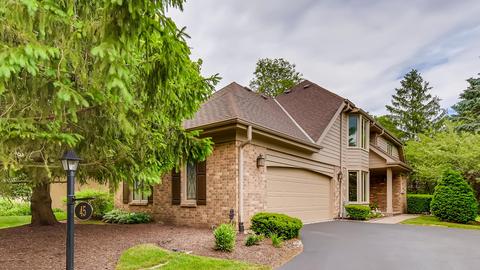 45 Pine Tree Ln, Burr Ridge, IL 60527 photo 2