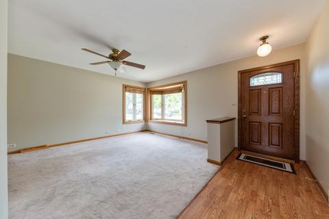 1101 Irwin Ave, Des Plaines, IL 60018 photo 3