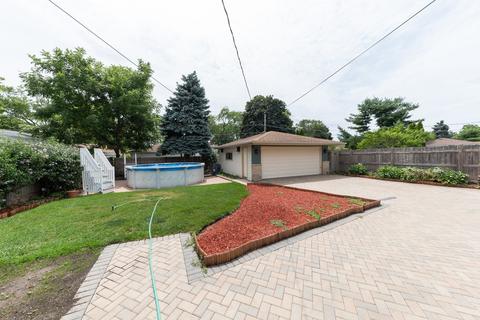 1101 Irwin Ave, Des Plaines, IL 60018 photo 20