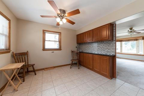 1101 Irwin Ave, Des Plaines, IL 60018 photo 7
