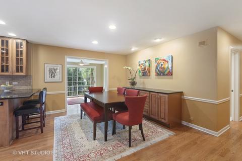 17 Timber Ln, Northbrook, IL 60062 photo 8