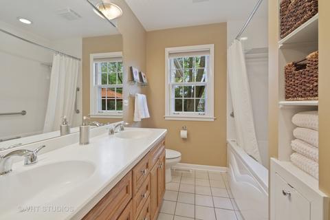 17 Timber Ln, Northbrook, IL 60062 photo 18
