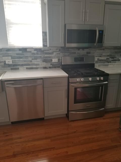 316 E 69th Pl, Chicago, IL 60637 photo 8