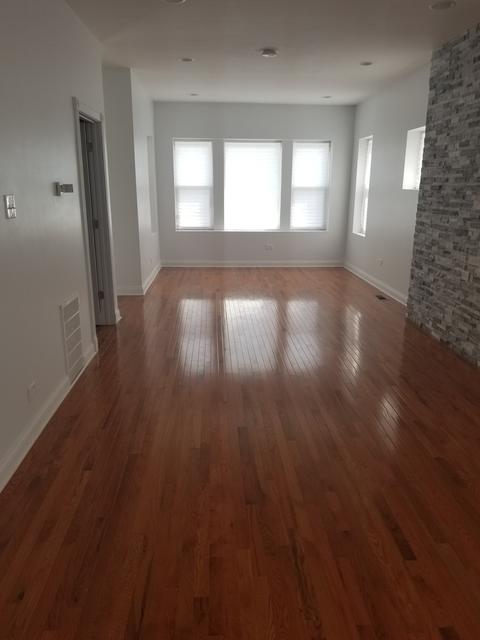 316 E 69th Pl, Chicago, IL 60637 photo 6