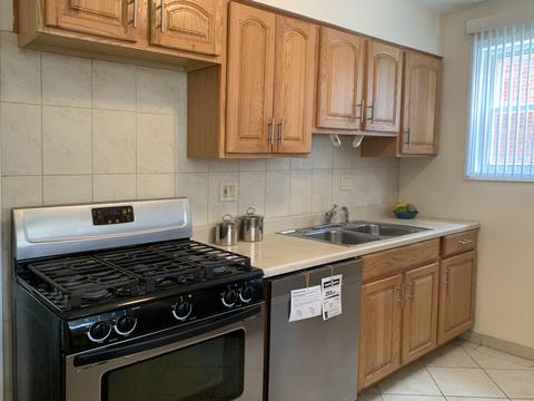 416 Oak St, Des Plaines, IL 60016 photo 6