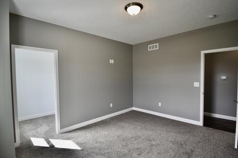 202 Raef Rd, Downs, IL 61736 photo 21