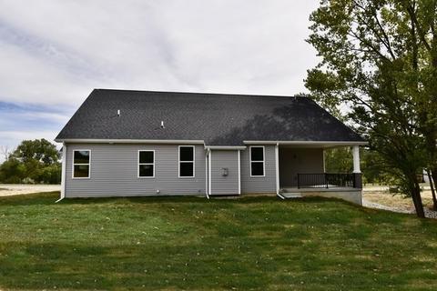 202 Raef Rd, Downs, IL 61736 photo 40