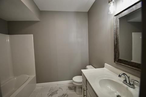 202 Raef Rd, Downs, IL 61736 photo 29