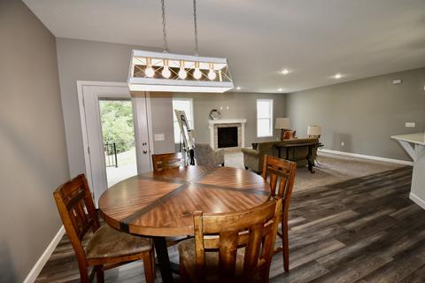 202 Raef Rd, Downs, IL 61736 photo 8