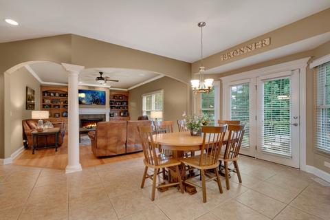 12717 Skyline Dr, Plainfield, IL 60585 photo 9